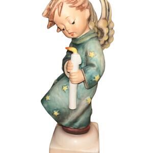 Vintage Goebel Hummel Heavenly Angel 21 II Figurine 9"